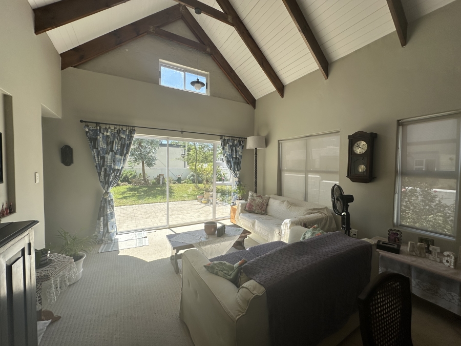 2 Bedroom Property for Sale in Porterville Western Cape